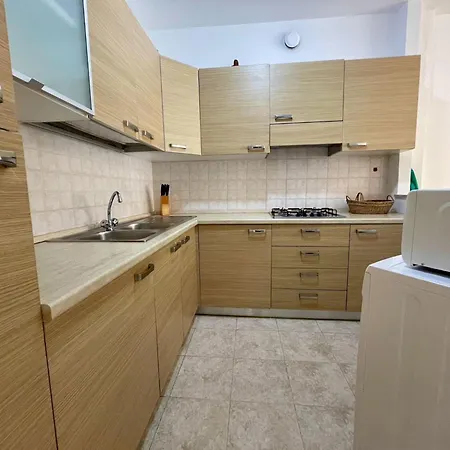 Beachfront Sea View Flat Apartamento