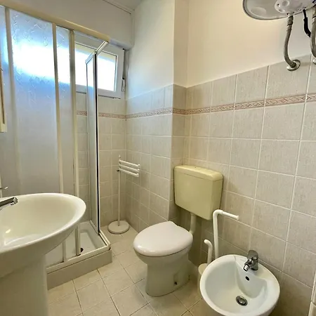 Beachfront Sea View Flat Apartamento