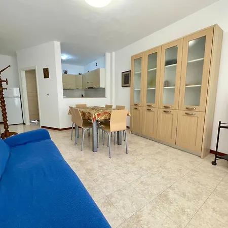 Apartamento Beachfront Sea View Flat *