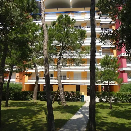 Beachfront Sea View Flat Apartamento *