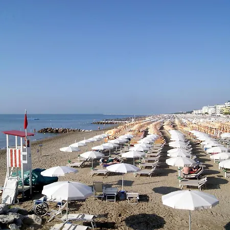 Apartamento Beachfront Sea View Flat Porto Santa Margherita
